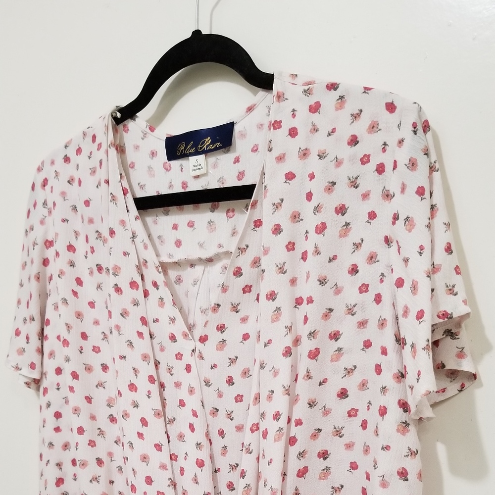 V-neck blouse loose fit Small